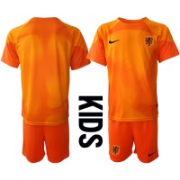 Camisa de time de futebol Holanda Goleiro Replicas 2º Equipamento Infantil Mundo 2022 Manga Curta (+ Calças curtas)